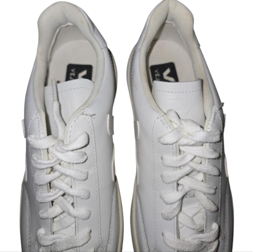 Veja V-12 White Leather Sneakers Size Women's 8 Lace Up - Picture 3 of 11